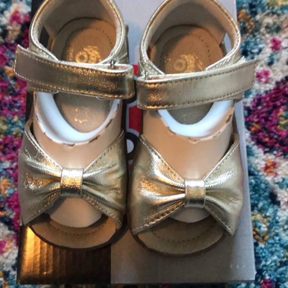 See Kai Run Other - 🎉🎉HPx2🎉🎉 New See Kai Run toddler sandals